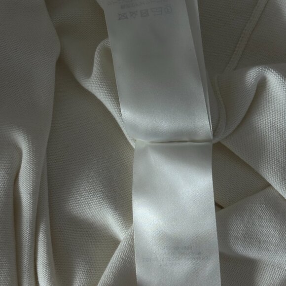 Louis Vuitton White & Grey Pin Logo Embroidered T-Shirt - Picture 7 of 8